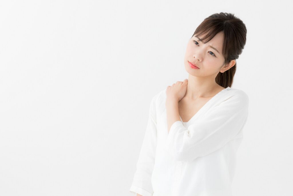 【コラム】肩や背中の痛みを引き起こす身近な原因
